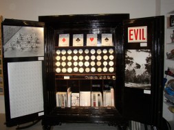 Display in opened safe